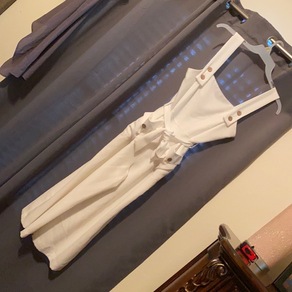 Gianni Bini jumpsuit size 8